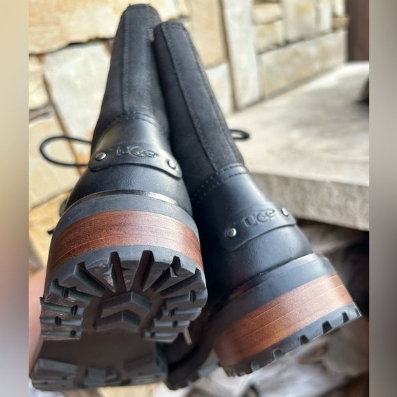 UGG Kilmer II black suede leather lace up boot w/ shearling lining Sz-7. F - Picture 12 of 14